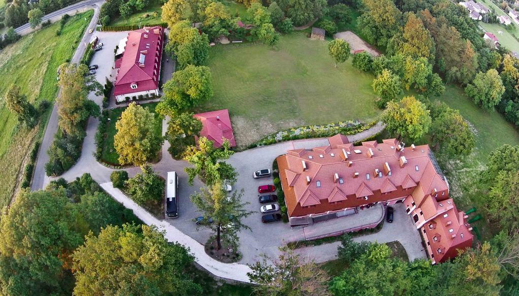 מלון Rymanów Dwor Ostoia מראה חיצוני תמונה